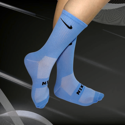 Medias deportivas NK, color azul