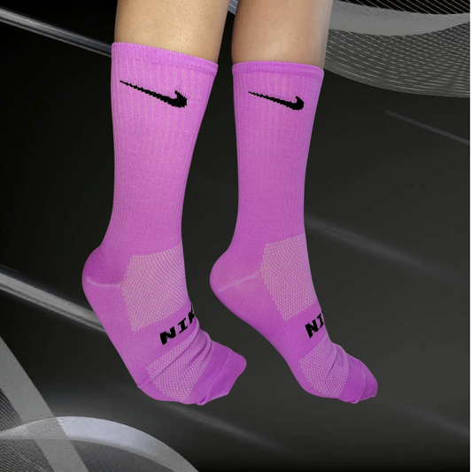 Medias deportivas NK, color fucsia