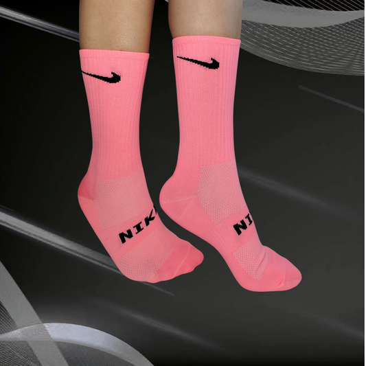 Medias deportivas NK, color rosado neón